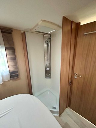 Pilote integral G740, cama isla, lista viajar