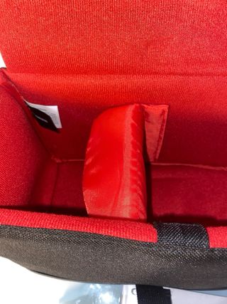 Fotocamera Canon EOS 2000D + Accessori