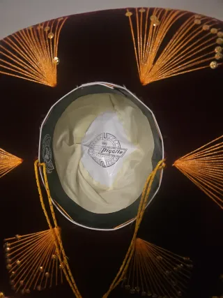 Sombrero Mexicano Rojo y Dorado