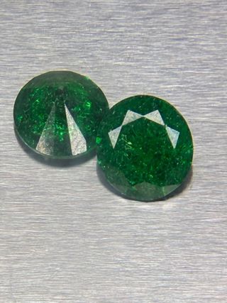 Esmeraldas Muzo Colombianas 3.10 + 3.10 = 6.20’Ct