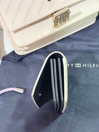 Bolso y cartera tommy hilfiger