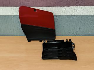 Tapa Batería GILERA RUNNER 97/99