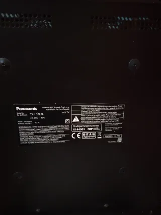 TV Panasonic 37" LED Full HD con mando