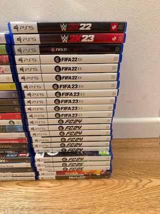 Lotto giochi PlayStation 3, 4, 5. Prezzi in chat.