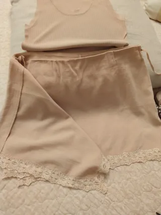 Falda pareo  y Nicky verano Zara, talla L y M .