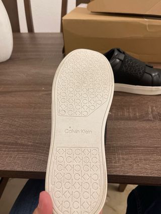 Tenis Calvin Klein Mujer Talla 41 Negros