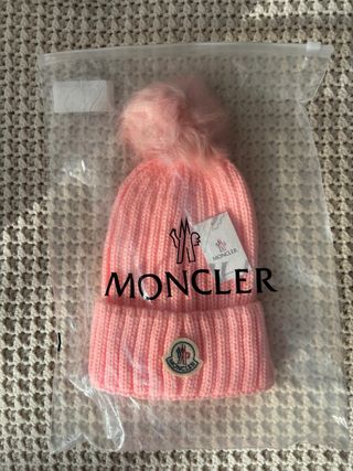 Gorro moncler rosa