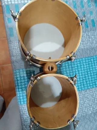 Bongos de madera
