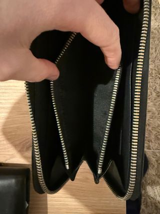 Cartera Emporio Armani Negra