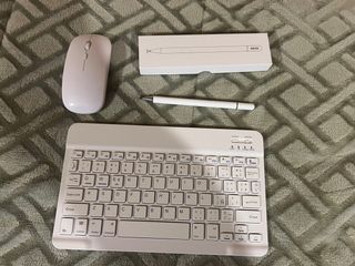 Samsung A7 + Fundas + Teclado y Ratón Inalámbrico