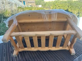 Banco de madera + mesita auxiliar de madera