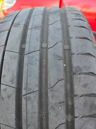 Neumático Continental 235/35 ZR19 XL