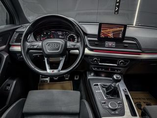 Audi Q5 S-LINE