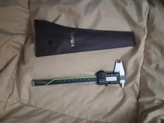 Pie de rey digital Mitutoyo ABSOLUTE