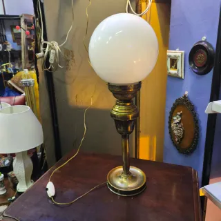 Lámpara de mesa bronce y cristal