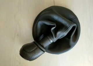 Pomo y funda palanca cambio T5