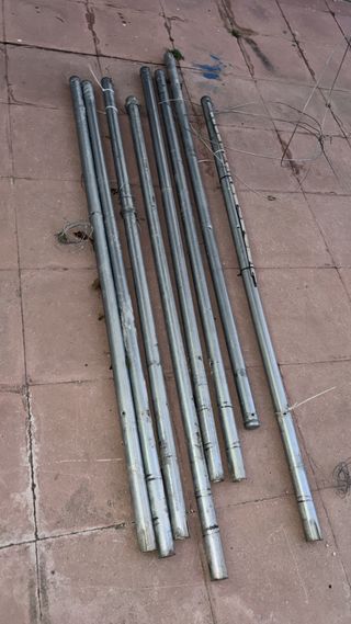 Postes metálicos 185cm