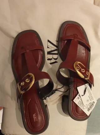 Zapatos de mujer Zara talla 39 -40