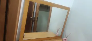 Mueble recibidor madera con espejo