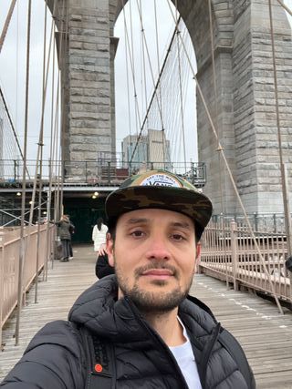 Busco trabajo , hostelería, ayudante const, ganas