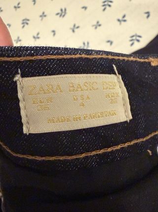 Pantalón vaquero azul oscuro