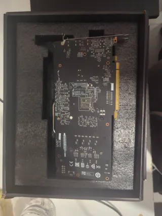 MSI GeForce GTX 1060 ARMOR 3G GeForce GTX 1060