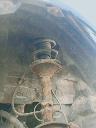 AMORTIGUADOR DELANTERO IZQUIERDO TOYOTA YARIS (KS