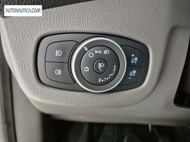 Ford Transit Connect 2021, foto 12