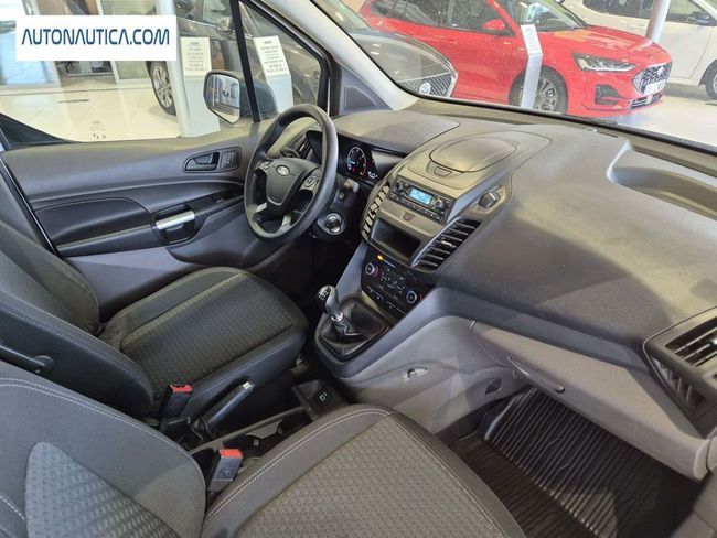 Ford Transit Connect 2021, foto 15