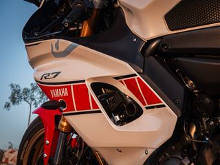 Yamaha R7 Edición 60 Aniversario