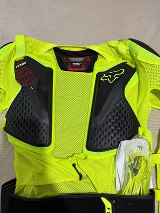 Protección Motocross Fox Titan