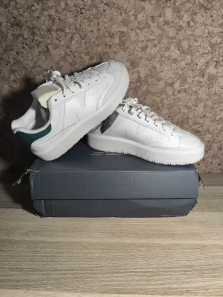 Zapatillas New Balance U302