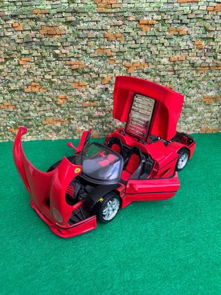 Ferrari F50 (1995) – Escala 1:18 – Maisto