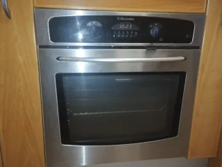 Horno Electrolux