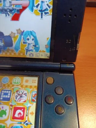 New Nintendo 3DS XL Azul + Tarjeta microSD 64GB
