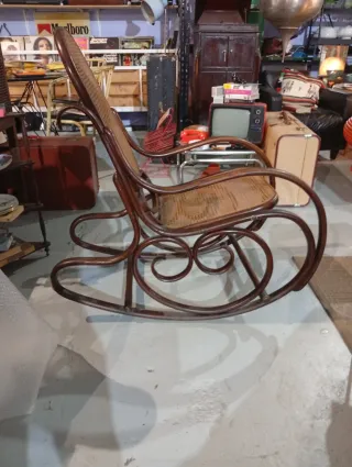 Mecedora Alejandro delgado año 1900