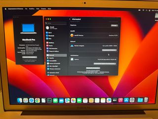 MacBook Pro 15" i7 Quad-Core ssd display antiglare