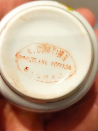 Antigua Taza de porcelana A.Cortina - Bilbao
