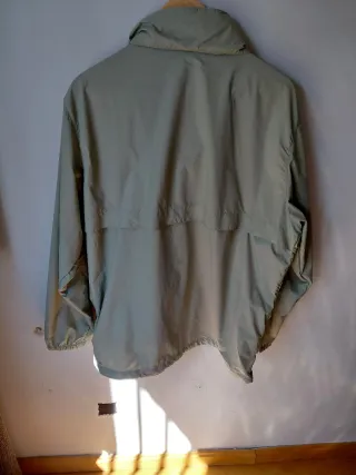 Chaqueta Cortavientos Columbia - Talla L Nuevo