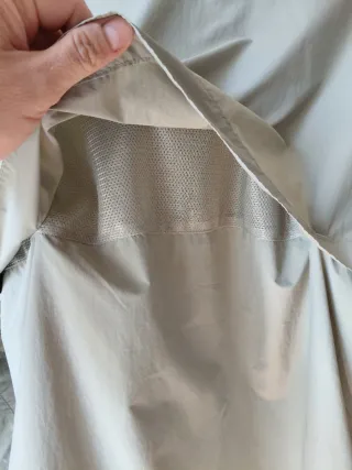 Chaqueta Cortavientos Columbia - Talla L Nuevo