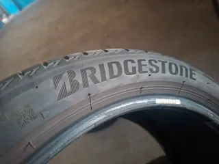 Neumáticos 225/40/18