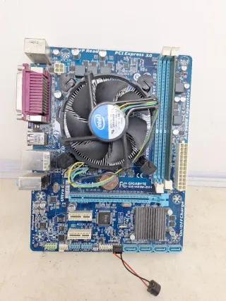 Placa Base Gigabyte GA-H61M-DS2