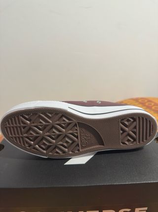 Converse Bajas Granate Plataforma