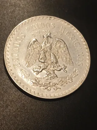 Moneda 8 Reales México 1896