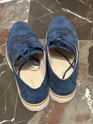 Zapatos ligeros con cordones