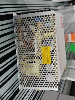 Fuente de alimentación RS-150-12 Precio por unidad
