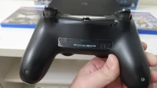 PS4 Slim 1TB Seminueva + Mando Original V2+4 Games