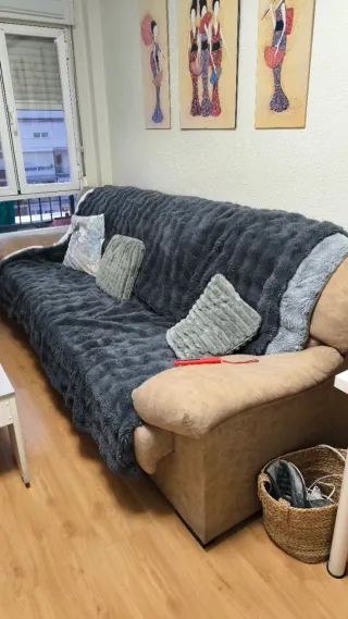 Sofá 4 plazas beige tela