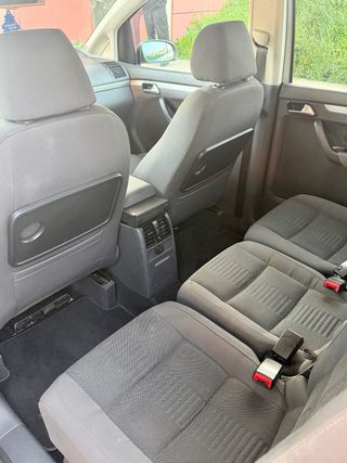 Volkswagen Touran 2.0 tdi