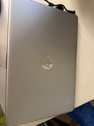 Portátil HP Gris/Plateado